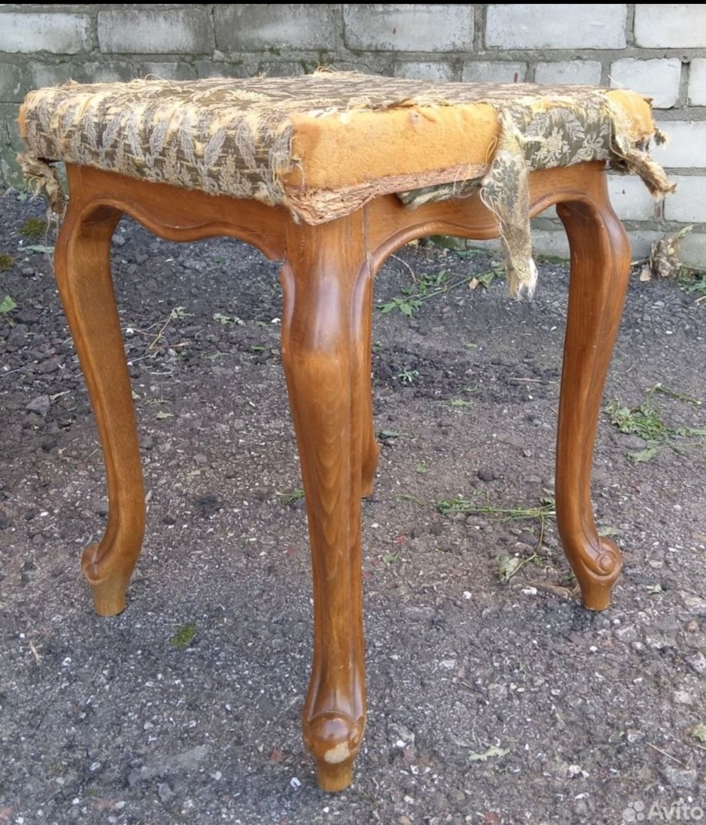 Вид стульчика в момент, когда я его приобрела на Авито.