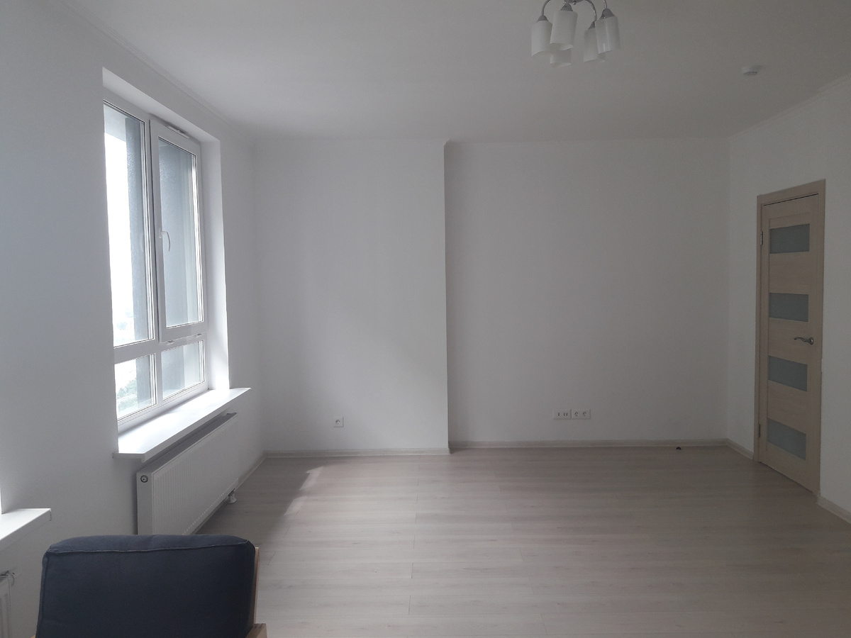 Освобожденное пространство, за которое я вынес все вещи.