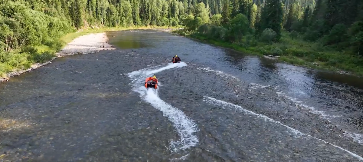 По горным рекам на водомете. 