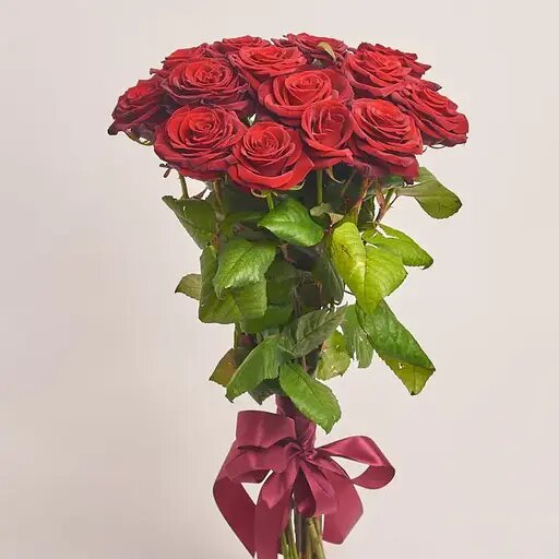   Удачный выбор — бордовые розы Ред Наоми от AzaliaNow Мария Казённова