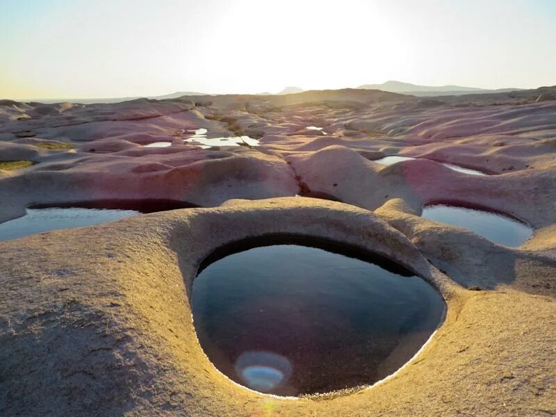 Кратер не состоявшегося вулкана. https://clck.ru/3N5tQ7