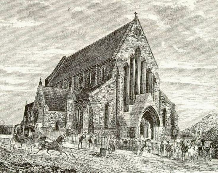 Примерно так могла выглядеть их церковь в маленьком городке