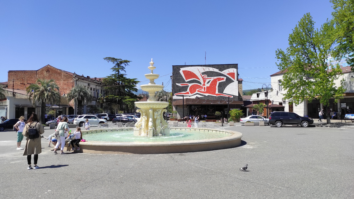 В Абхазии нужно следить за тем, что говоришь. Фото: Кирилл Полиенко/Polienko: путешествуем вдвоём