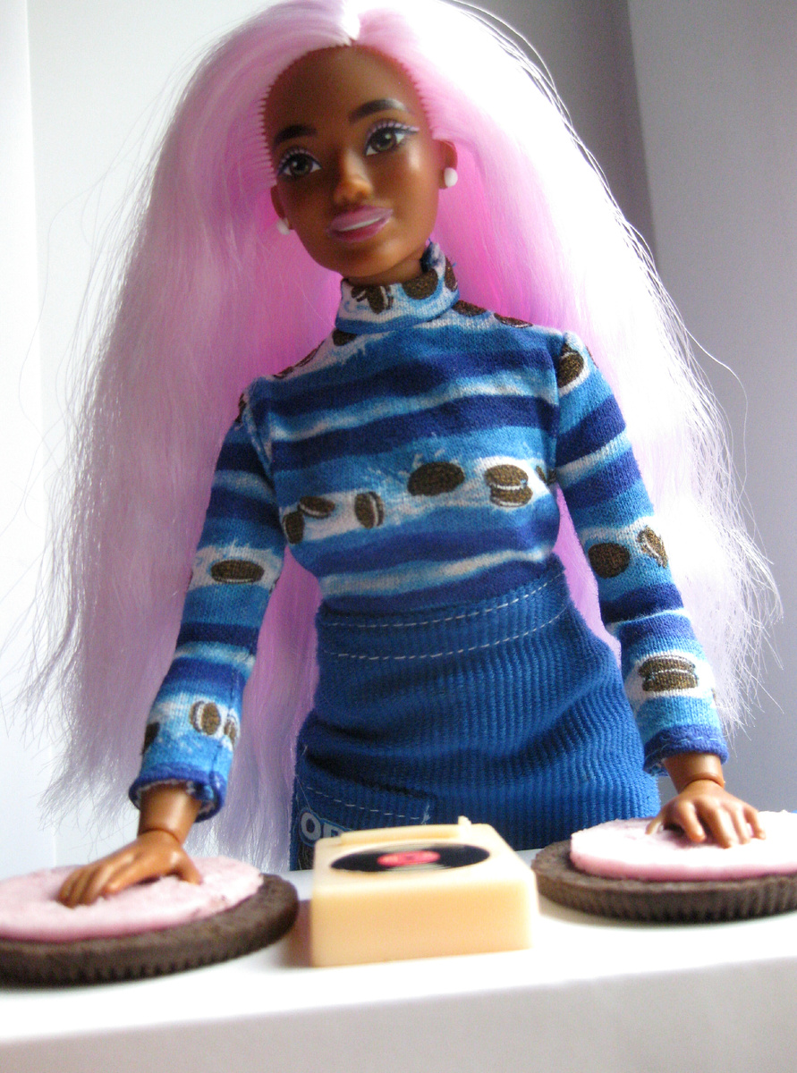 "Каков цвет волос, такова и начинка!" - подумали мы с Девикой...