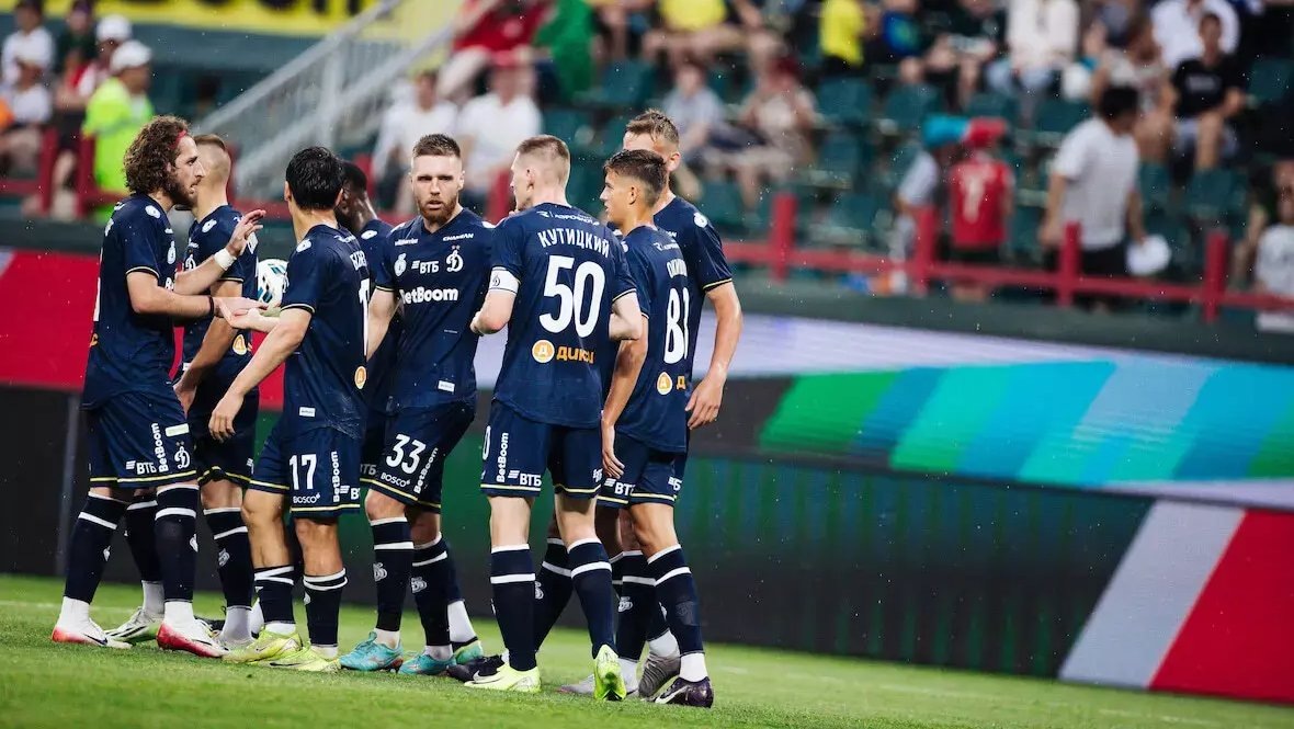    «Динамо» разгромило «Локомотив» в товарищеском матче.ФК «Динамо»