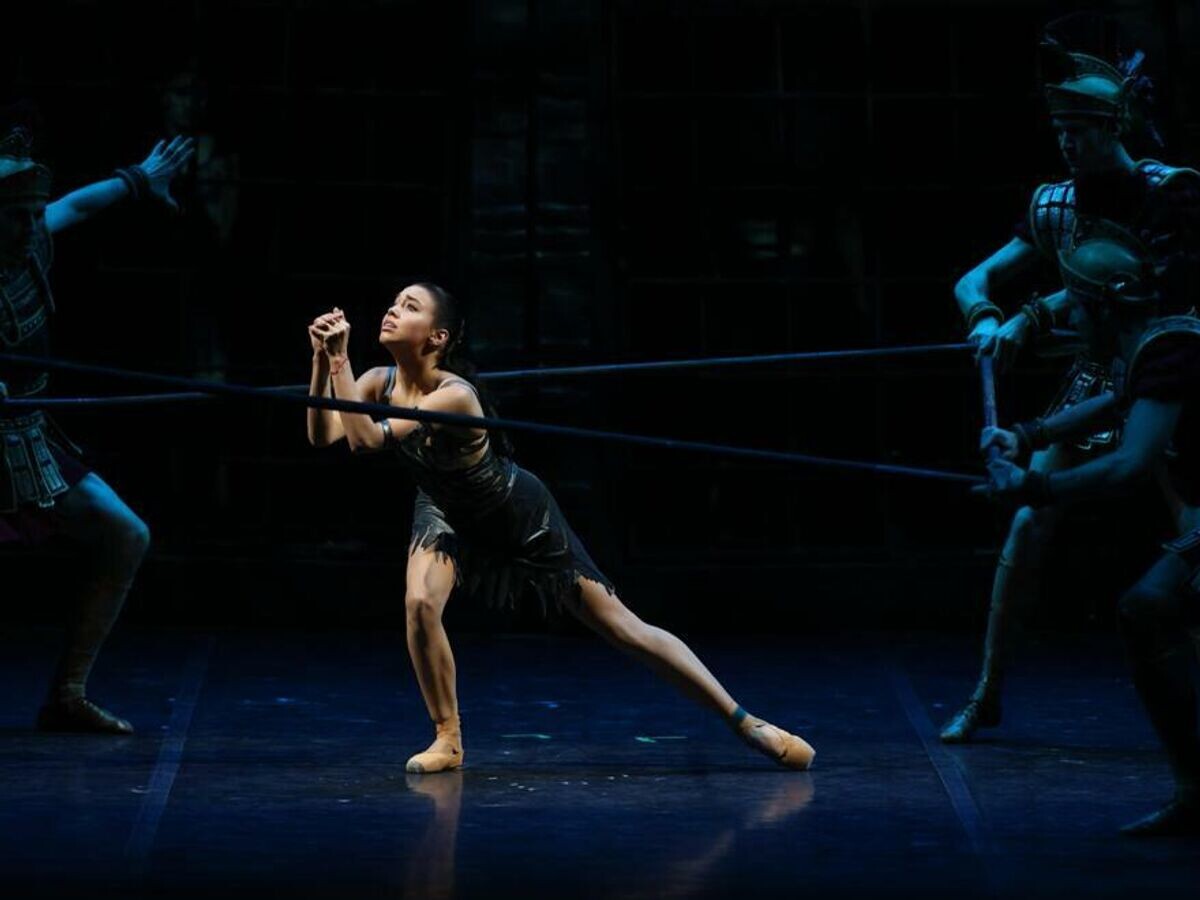    Балерина Мария Шувалова в балете "Спартак"© Фото : предоставлено Михайловским театром