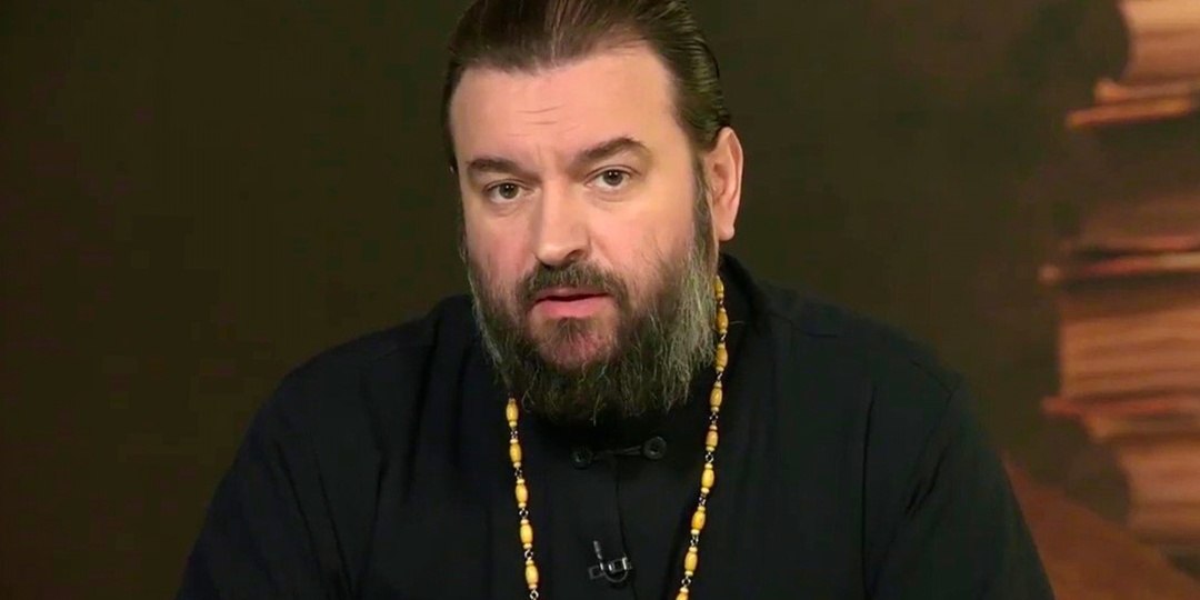 Человек отвратителен, когда он не думает о других. Объясняют священники