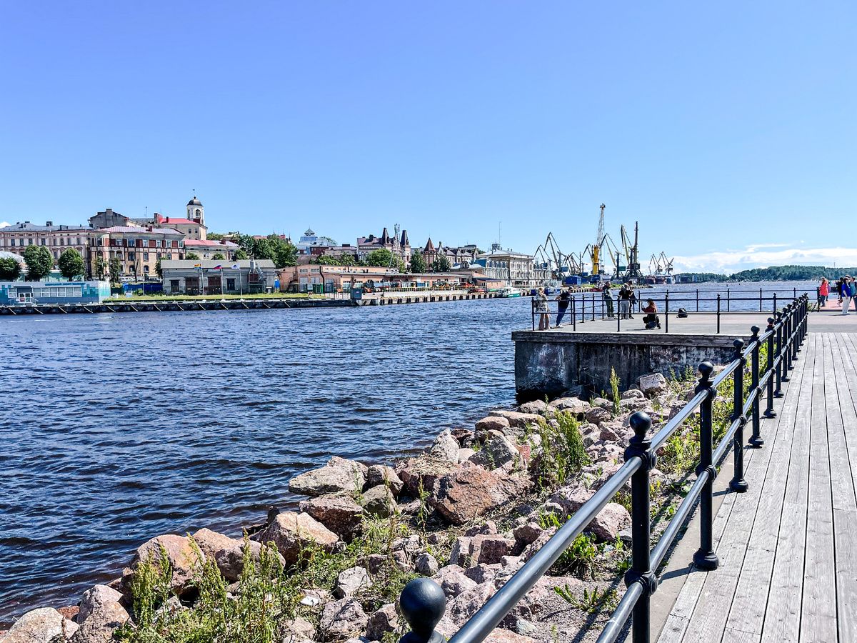 Мыс Смоляной