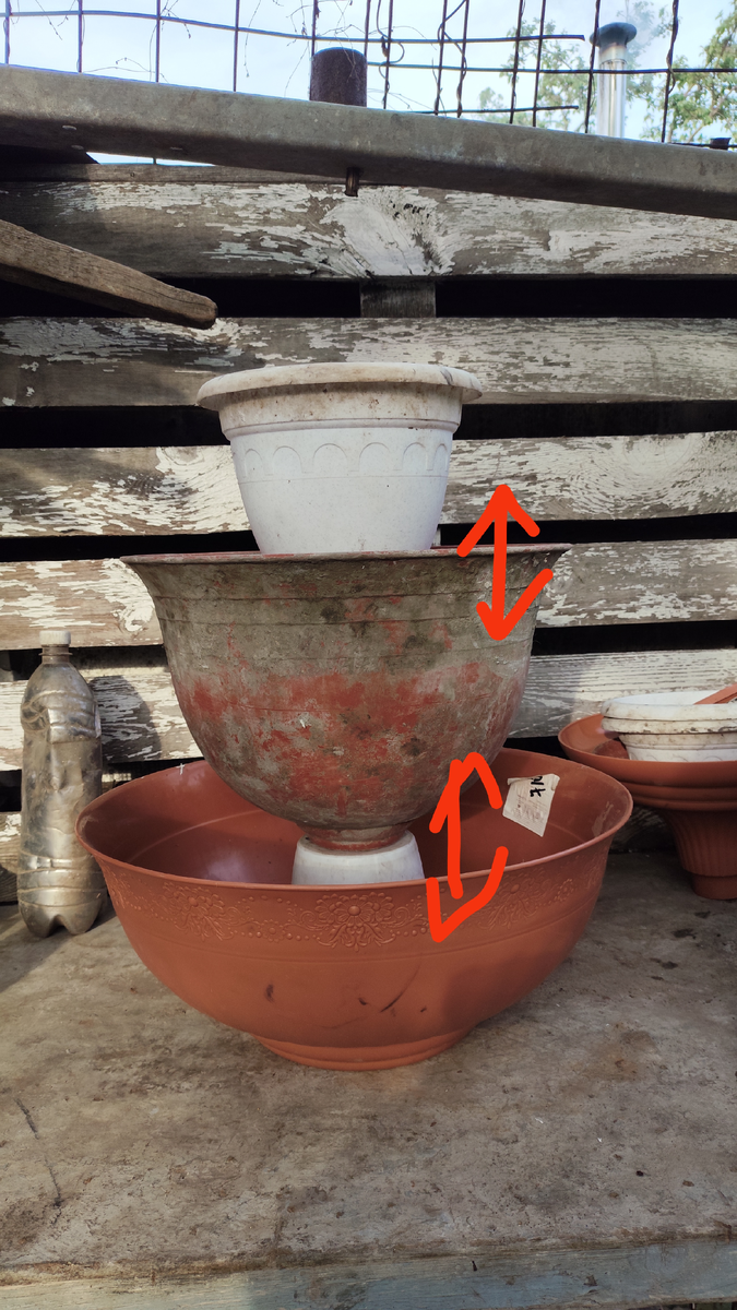 На фото выделила места о соединении которых я веду речь.