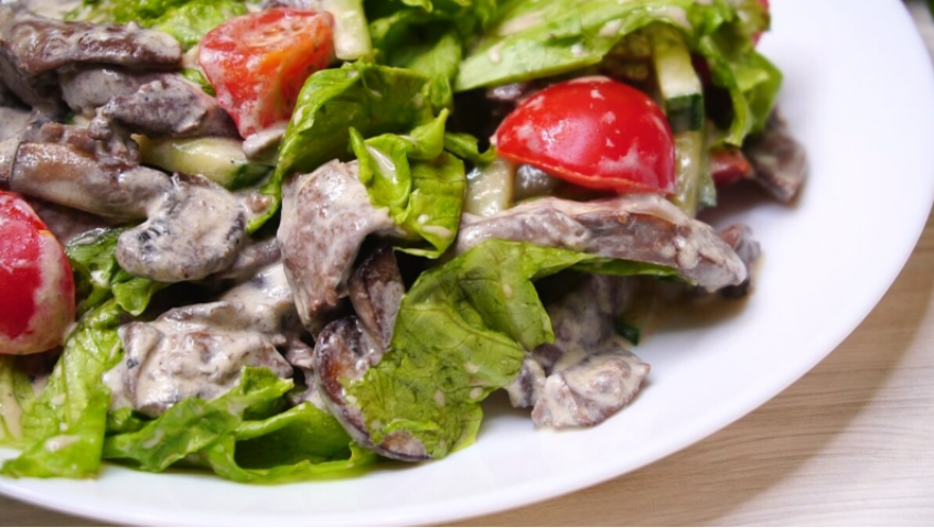 Теплый салат (нежный и вкусный): можно смело подать на ужин