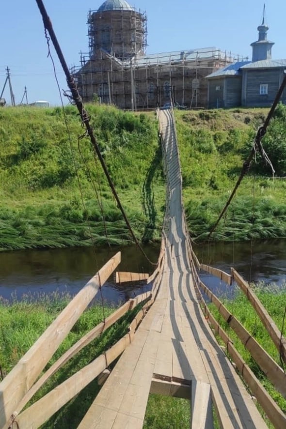 Не выдержал святости или грехов?