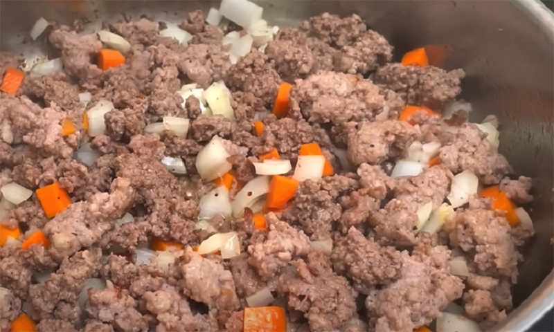 Потрясающе вкусная мусака: тайны легендарного греческого блюда с баклажанами