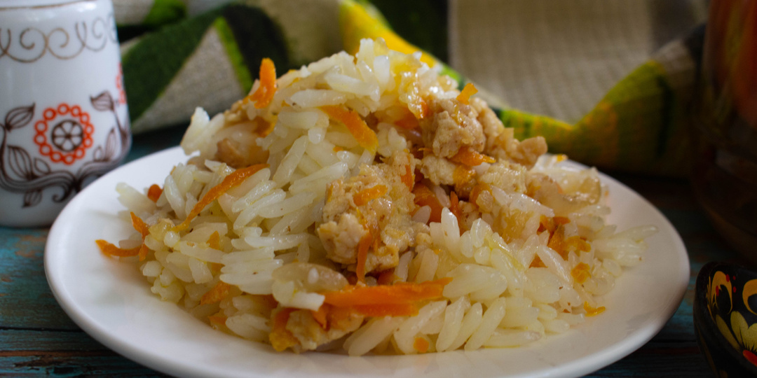Рис с куриным фаршем и овощами