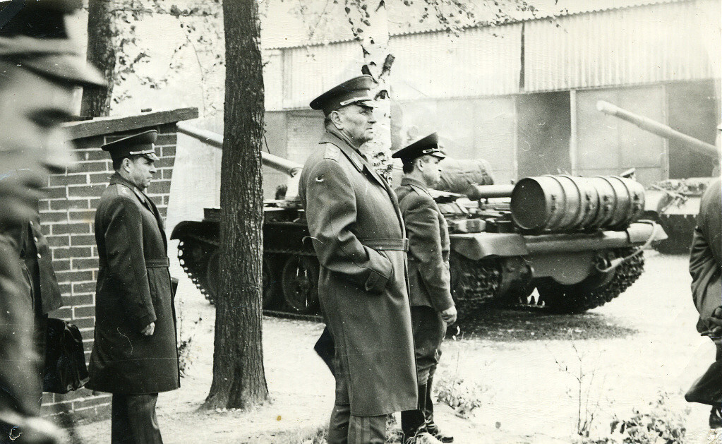 Маршал Гречко в Росслау, 1975 год...