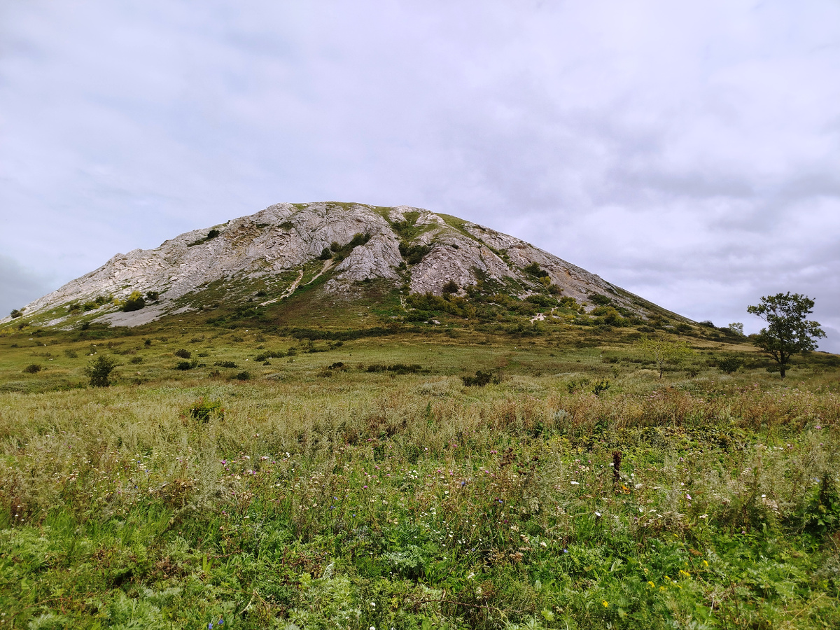 Фото из личного архива для иллюстрации статьи. Шихан Таратау в Башкирии, на который мы поднимались в прошлом году
