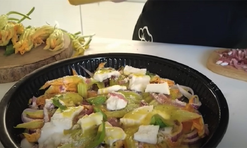 Средиземноморский пирог с кабачками без муки: легкий деликатес за минимум времени