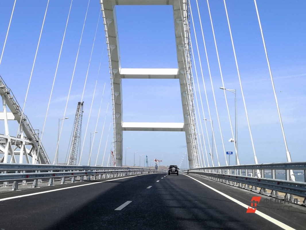 Пробка у Крымского моста 13 июля.  Фото: Фото: ФедералПресс / Андрей Гусий