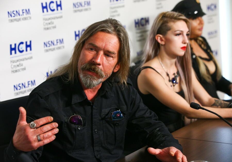    Лидер группы «Коррозия металла» Сергей Троицкий / Источник: © Александр Щербак/ТАСС