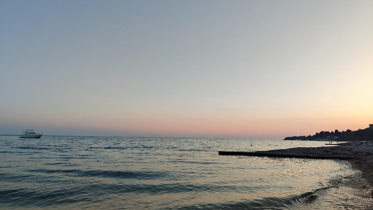 Закат над морем