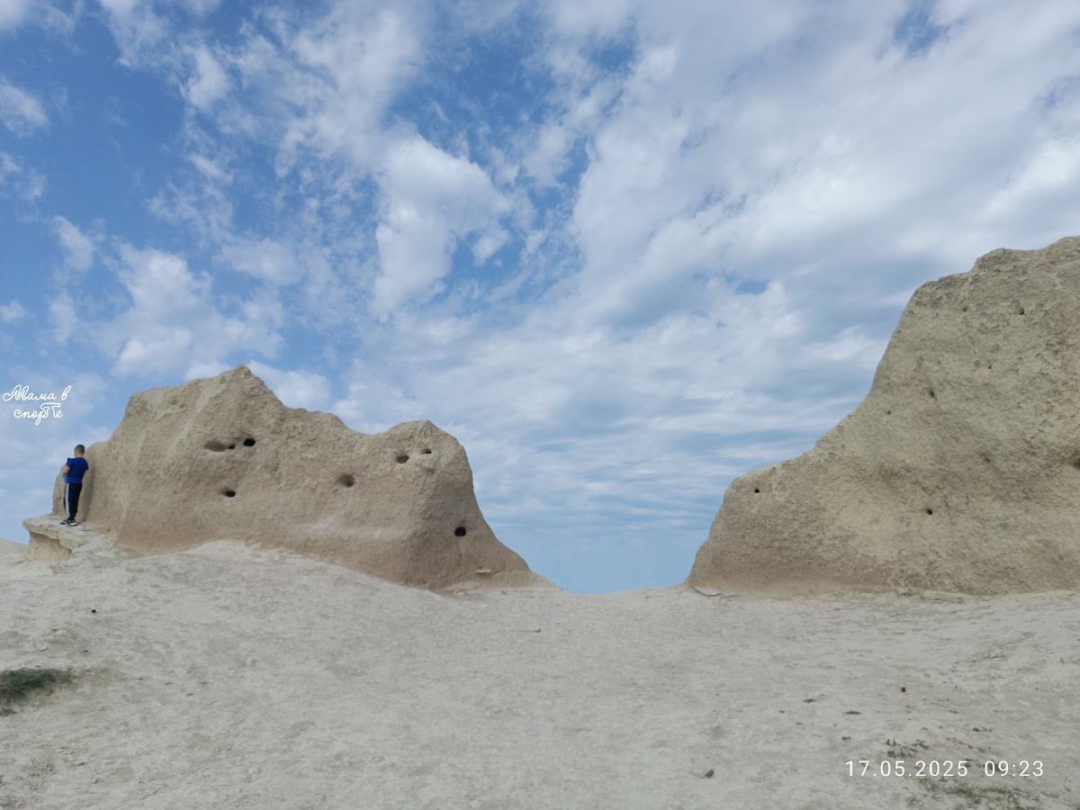 Ласточкины гнёзда.