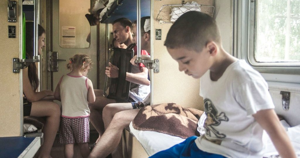 10 вещей, которые мне всегда спасают поездку на поезде