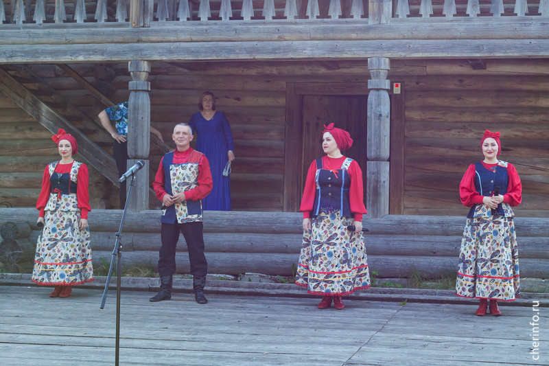    Фестиваль-конкурс прошёл вечером 12 июля.