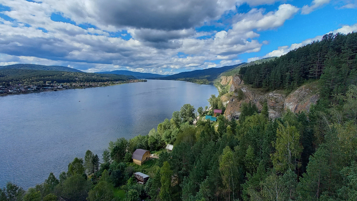     В Красноярске неделя будет тёплой и дождливой