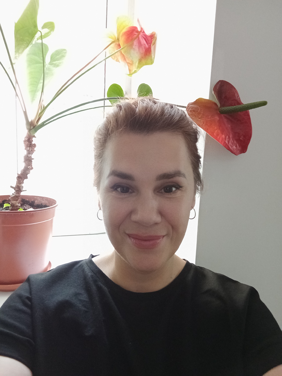 Тамара на работе 