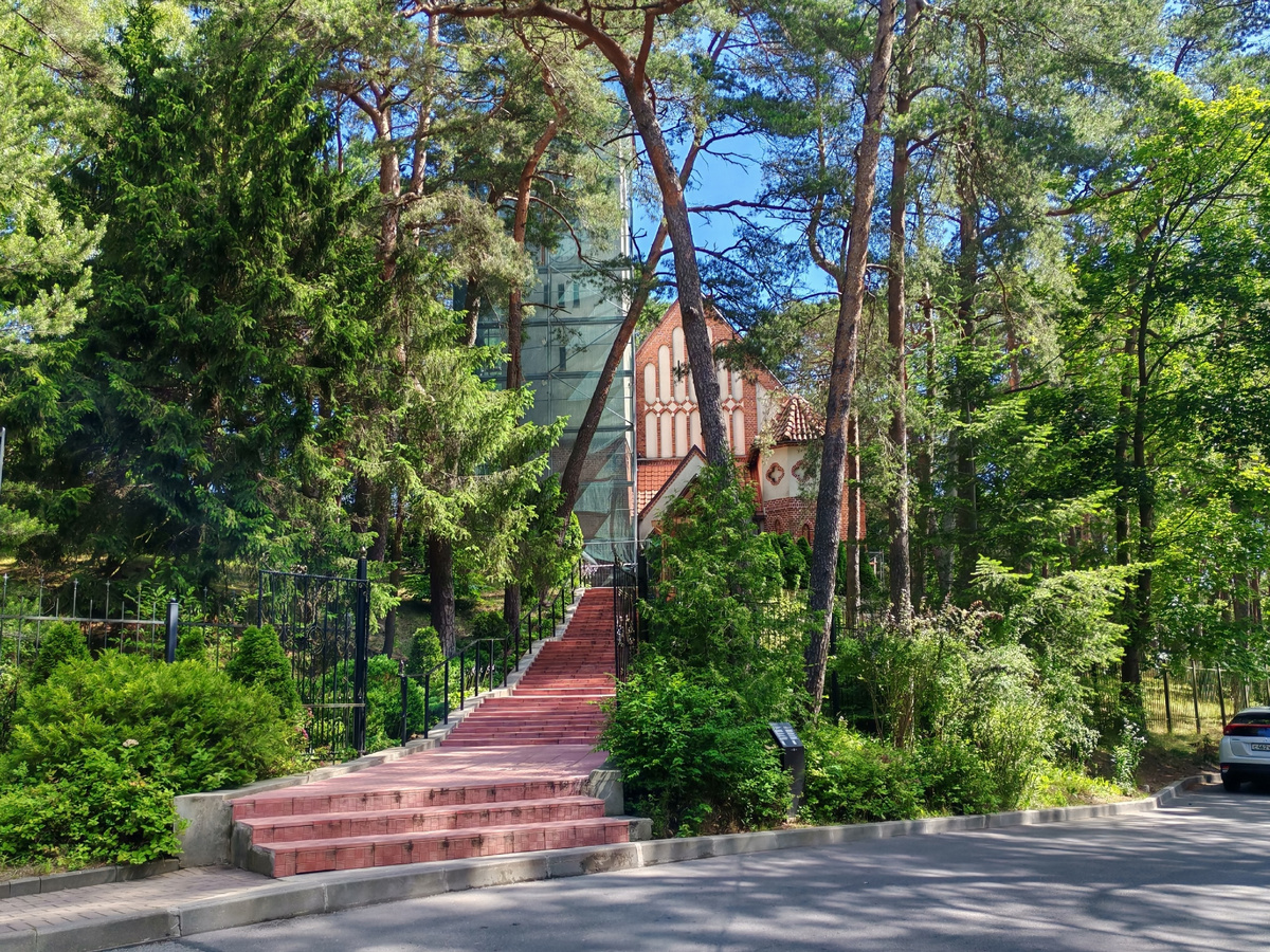 Церковь прп. Серафима Саровского. Фото автора