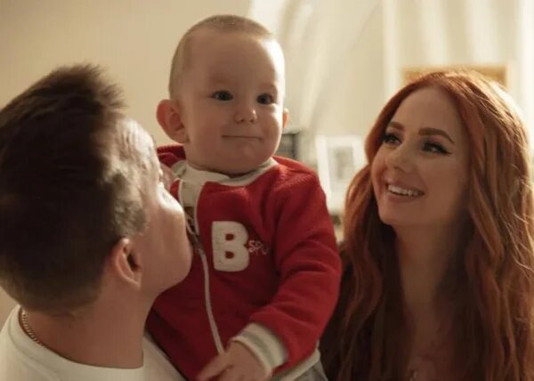    Лена Катина показала сына. Фото: соцсети