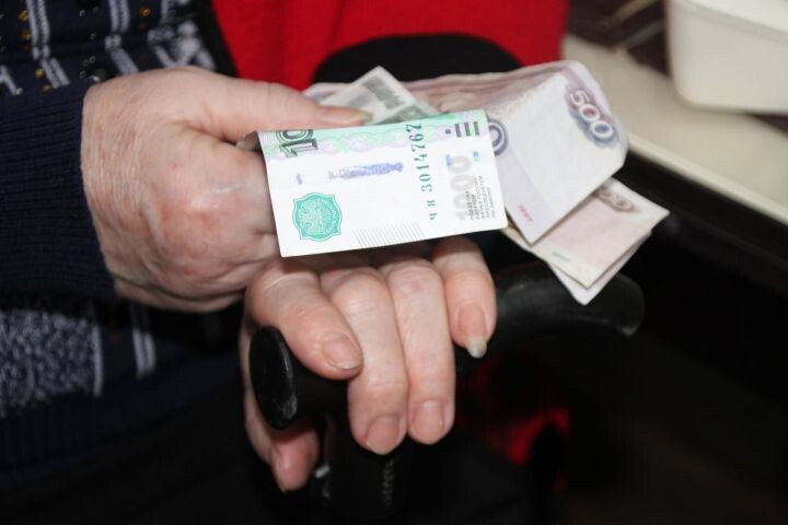 В Госдуме предложили выплачивать надбавку к пенсии с 70 лет