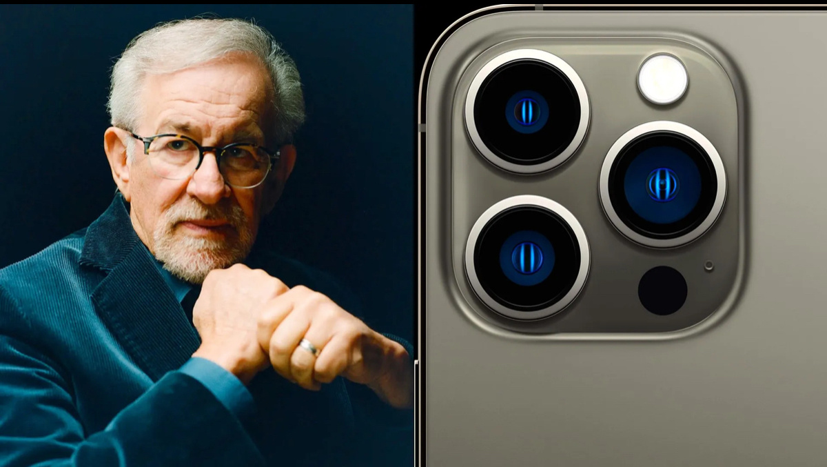 Портрет Стивена Спилберга и iPhone, взято из интернет источников.