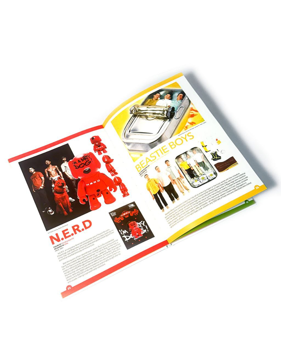 Разворот журнала "Go Figure".