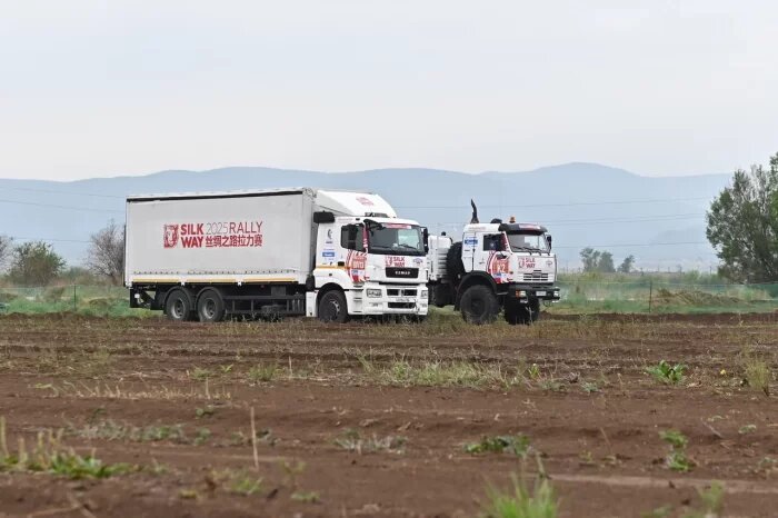 Все флаги в гости к нам: в Бурятию приедут автогонщики из 15 стран / фото: пресс-служба главы РБ