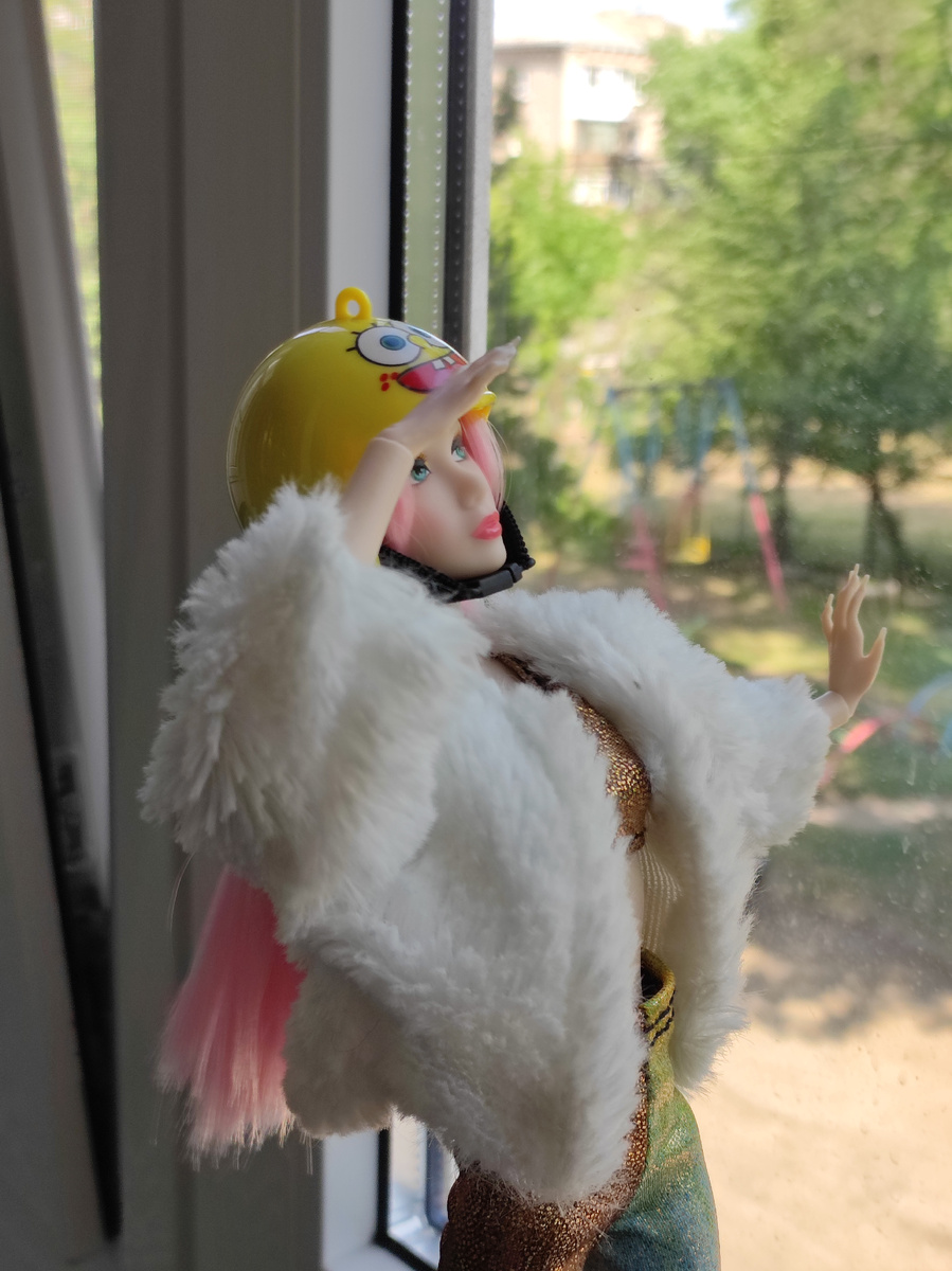 Клава готовится к путешествию