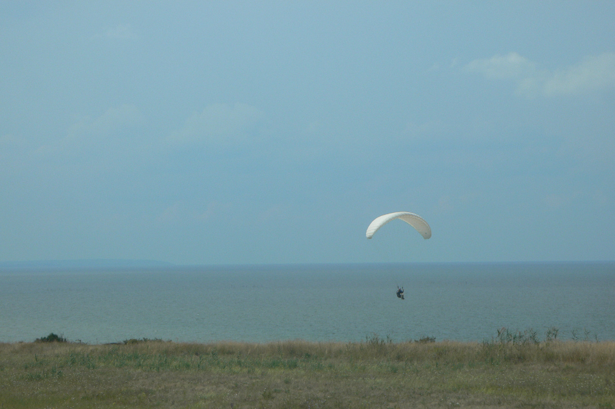 Парапланерист