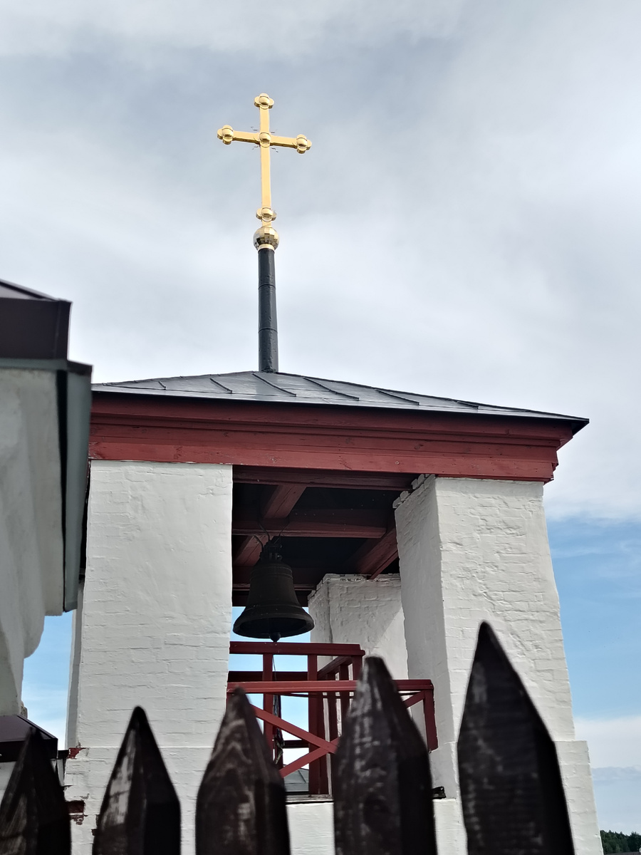 Звонница Угличского колокола в Тобольском кремле. Фото автора