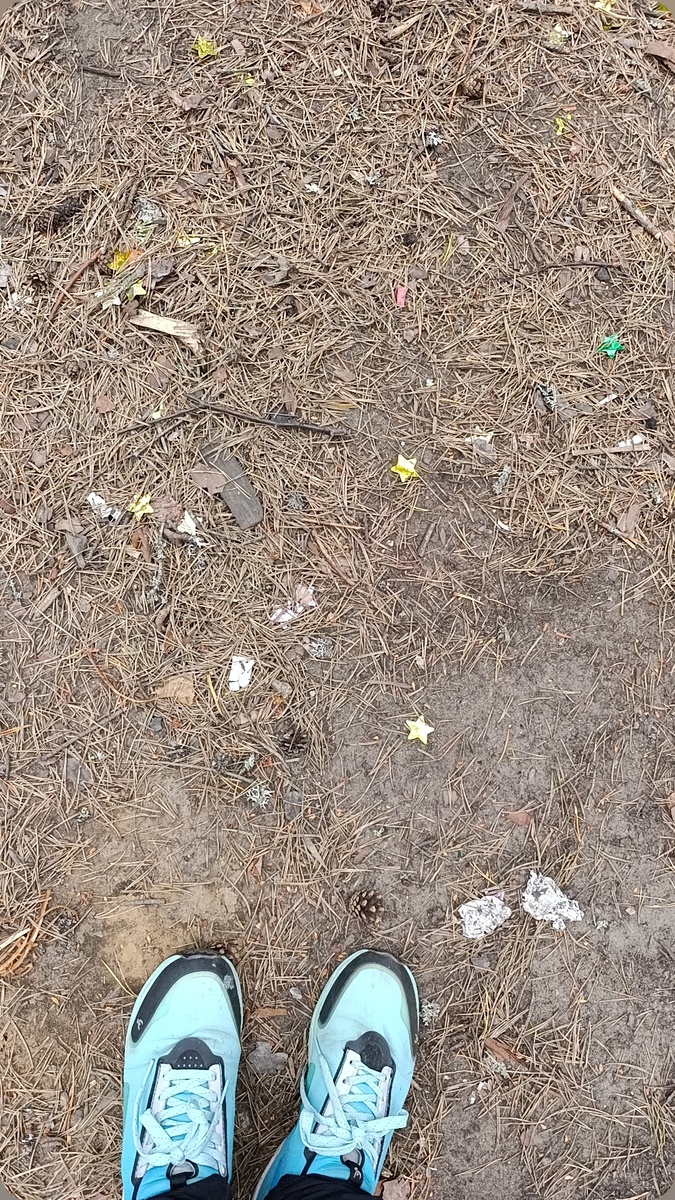    Туристы замусорили набережную ЛахденпохьиАся Примак/группа "ЛахденпохьЯ - НАВСЕГДА!"