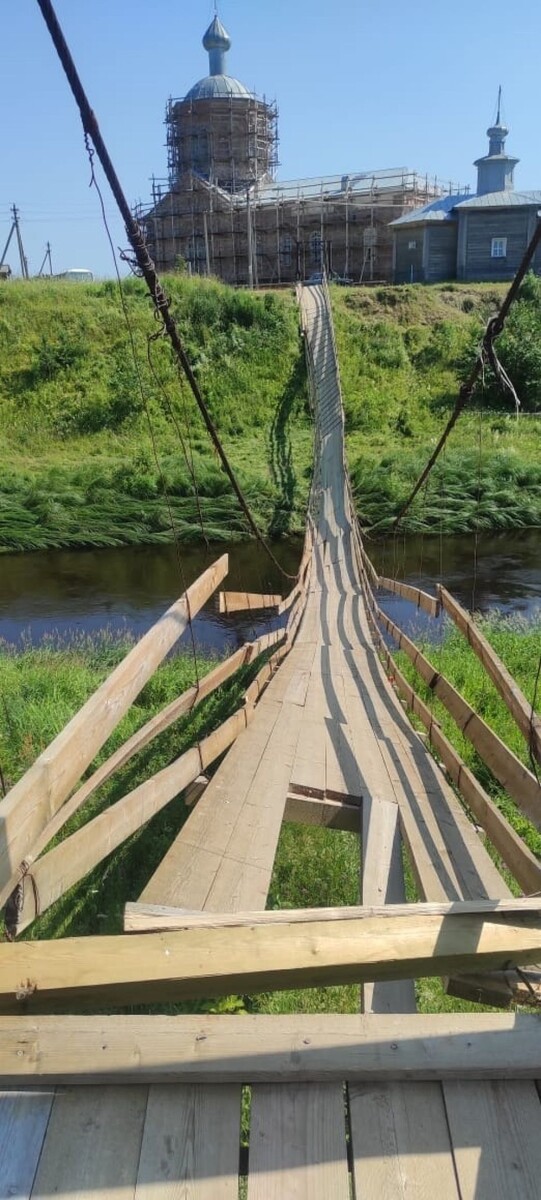    Рухнувший мост между деревней Дунилово и поселком Дуниловским. Источник: vk.com/mishenevdn