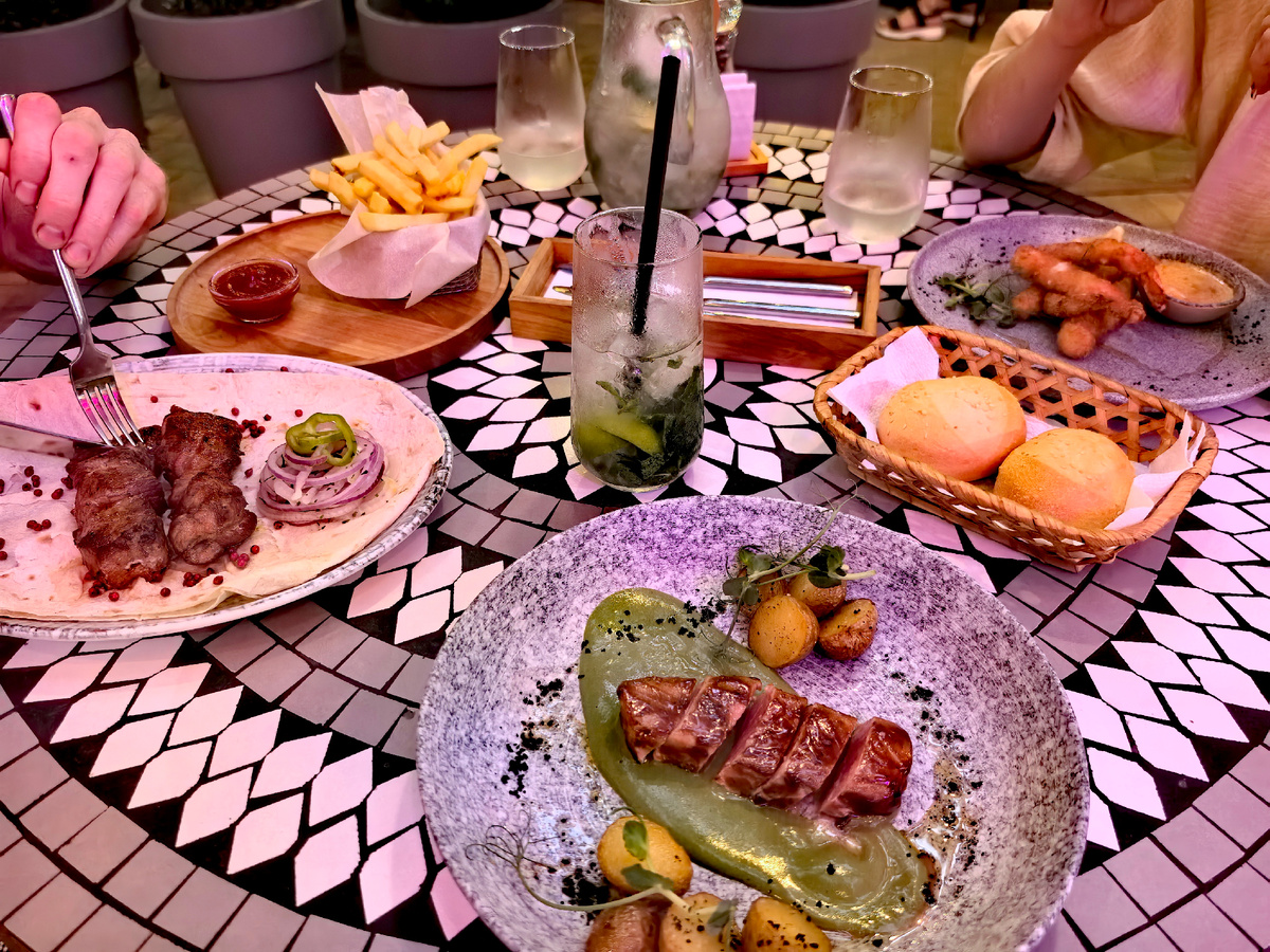 Наш ужин 1 вечер