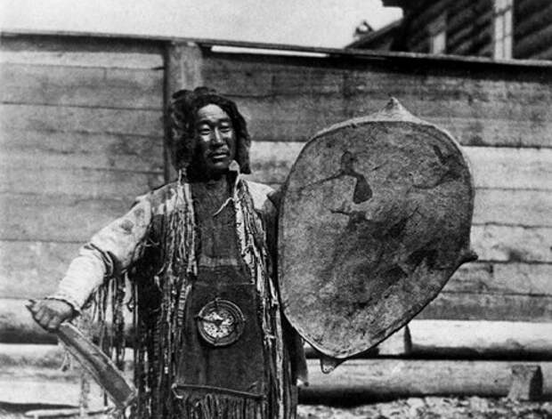 ...И ее более древний коллега