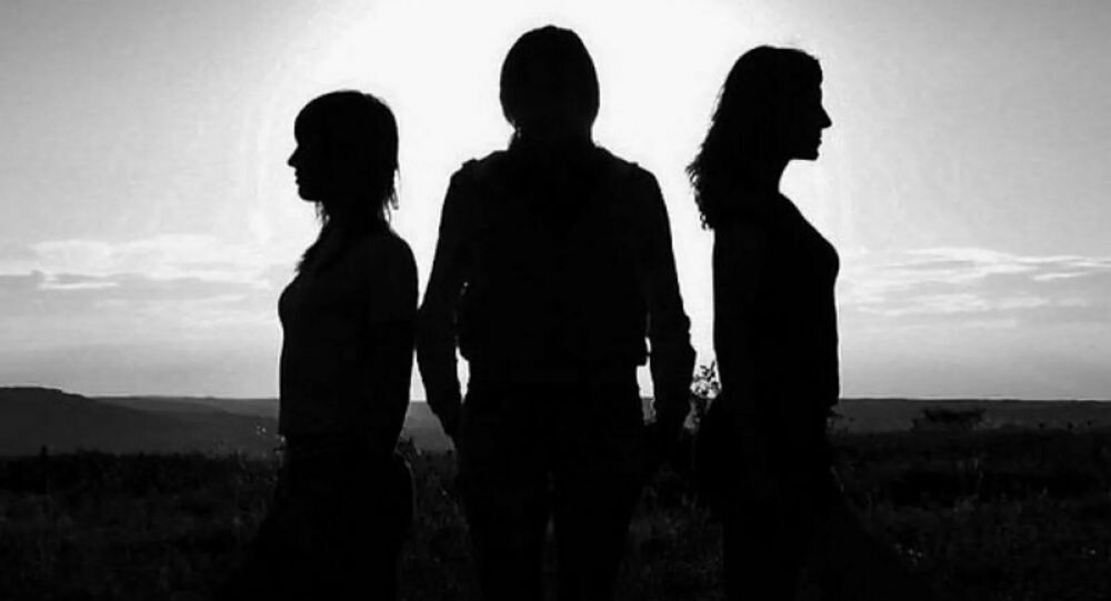 О любовном треугольнике женщина узнала последней