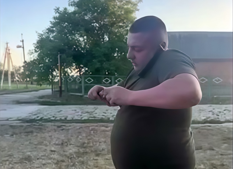    Сотрудник ТЦК обеспечил "тишину" в селе, проколов колёса мотоциклам, по приказу своей матери