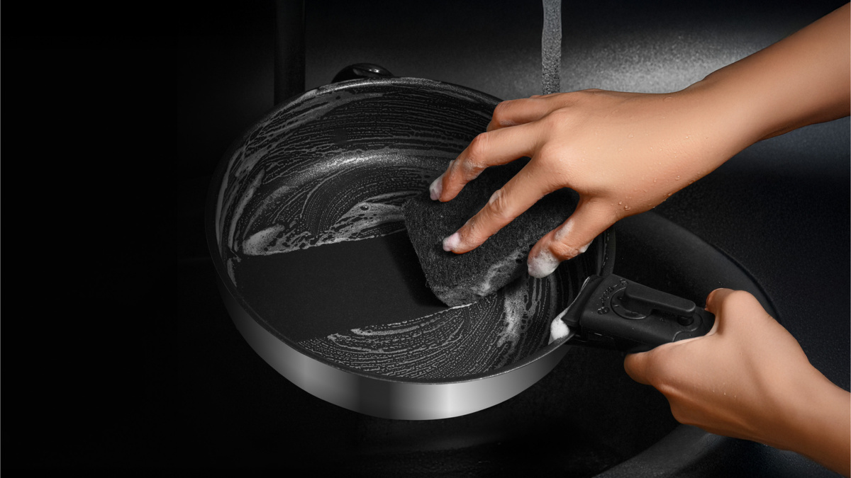 Набор посуды Polaris EasyKeep-6DSS с высокопрочным 3-х слойным внутренним антипригарным покрытием.