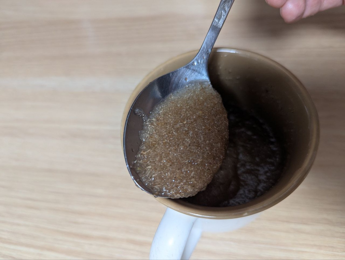 А вот в такой кисель псилиум превращается, если залить его водой. И таким киселем он проходит по кишечнику, чем очень помогает перистальтике. 