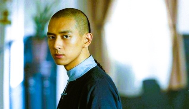 Потомок Доргоня в исполнении актёра Ли Сяня