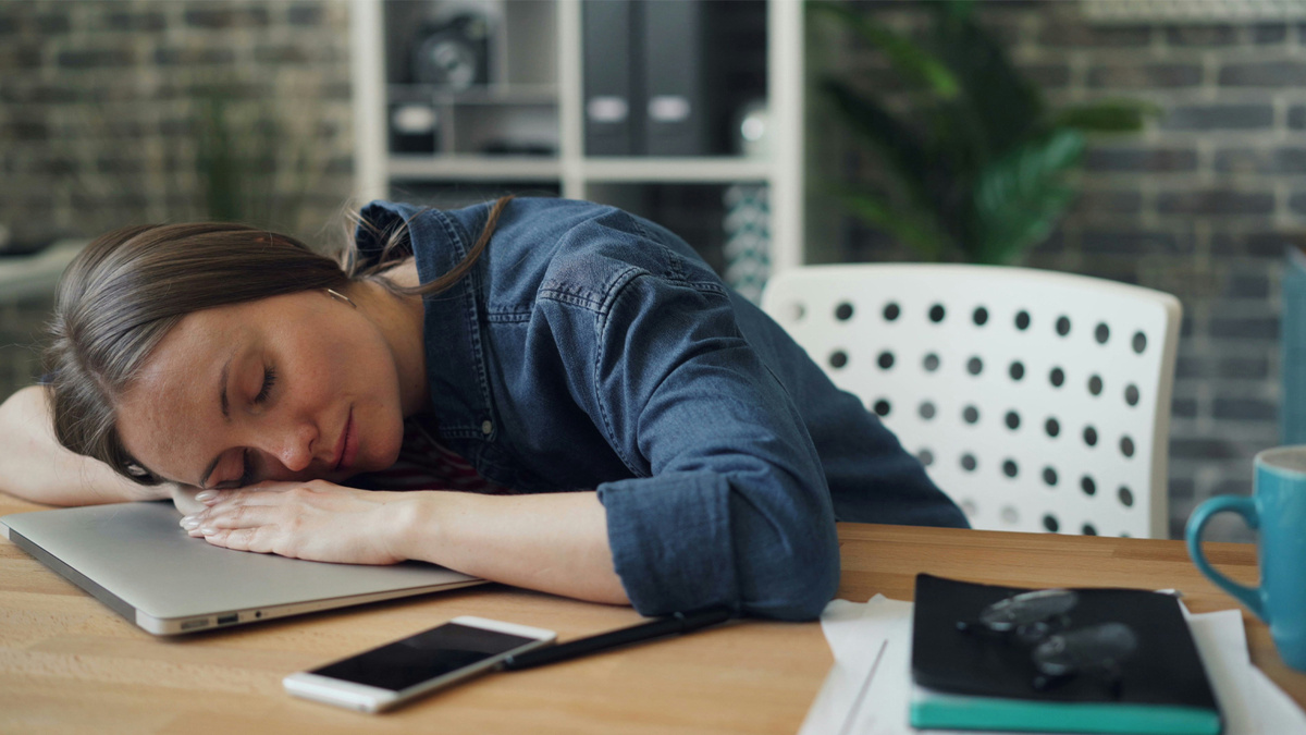 Топ-5 масел для борьбы с цифровой усталостью