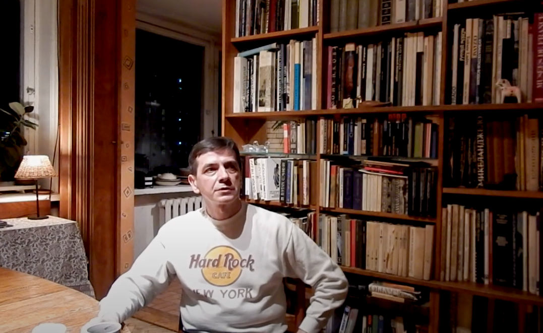 Алексей Марков, октябрь 2020 года. Скриншот видео с ютуб-канала «Еноты в поисках упавшей звезды»