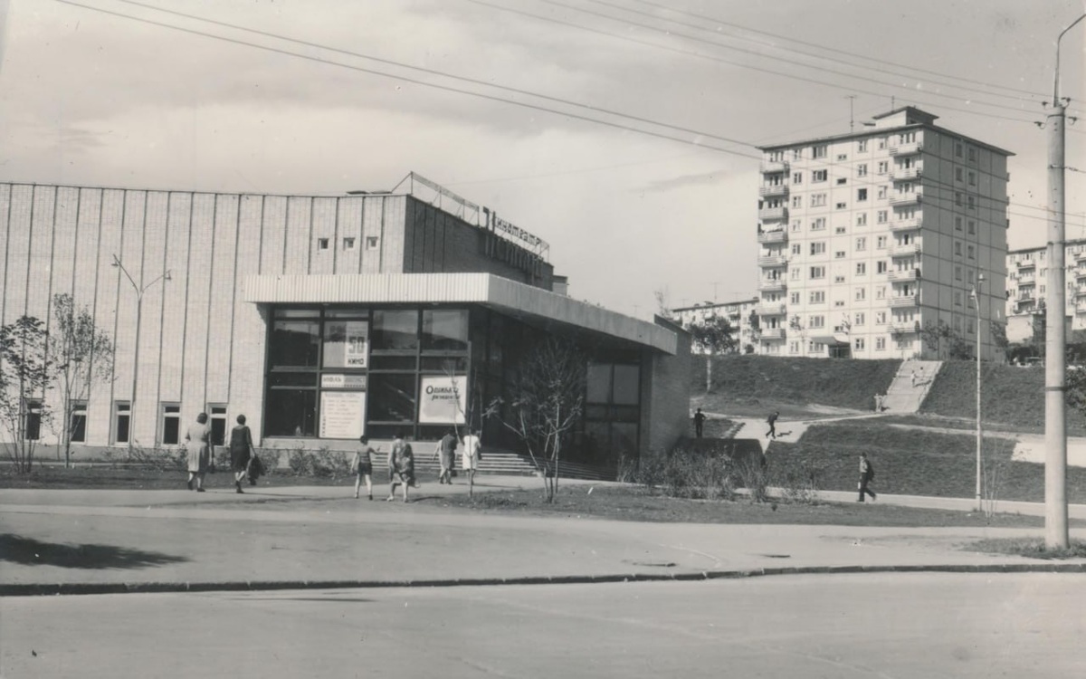 Моя лестница на Второй речке. Дорога к школе