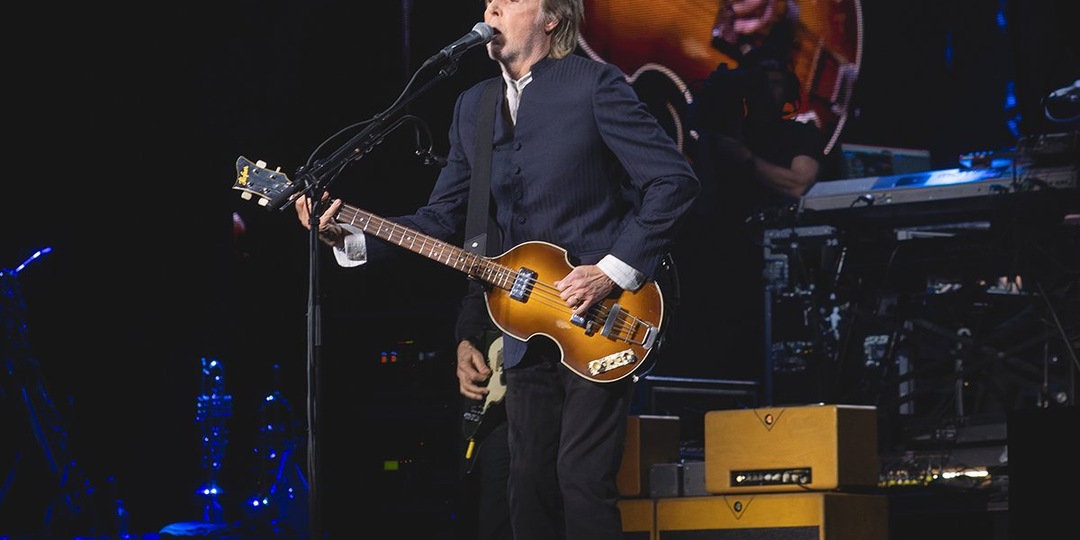 Великолепная басовая линия, подтверждающая гениальность Пола Маккартни